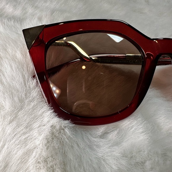 Fendi Red and Brown Sunglasses - Picture 5 of 12